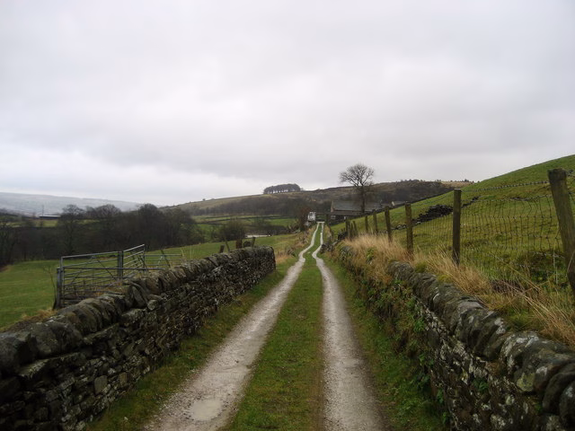 Track approaching True Well Hall